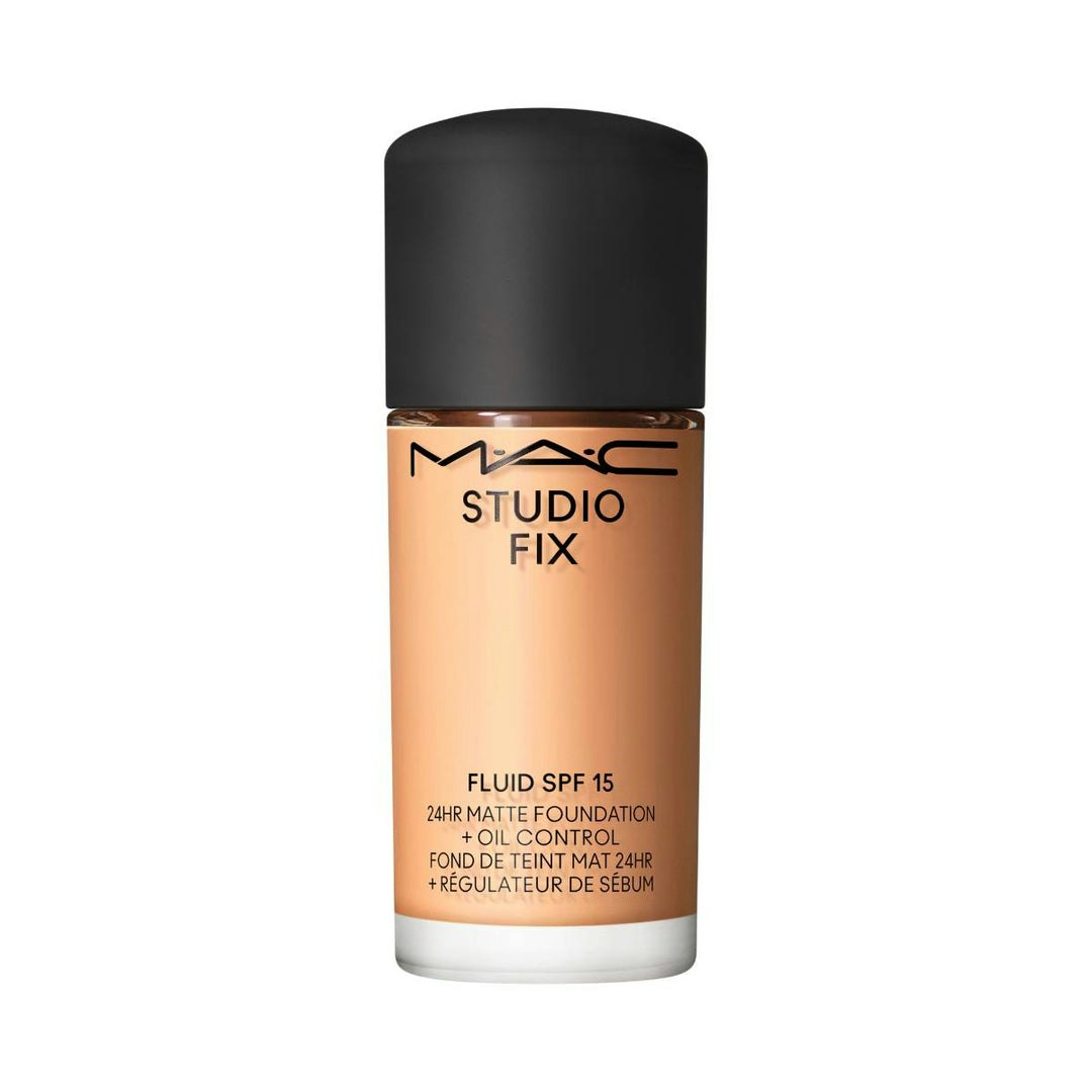 Studio Fix Fluid SPF 15 24HR Matte Foundation + Oil Control Mini