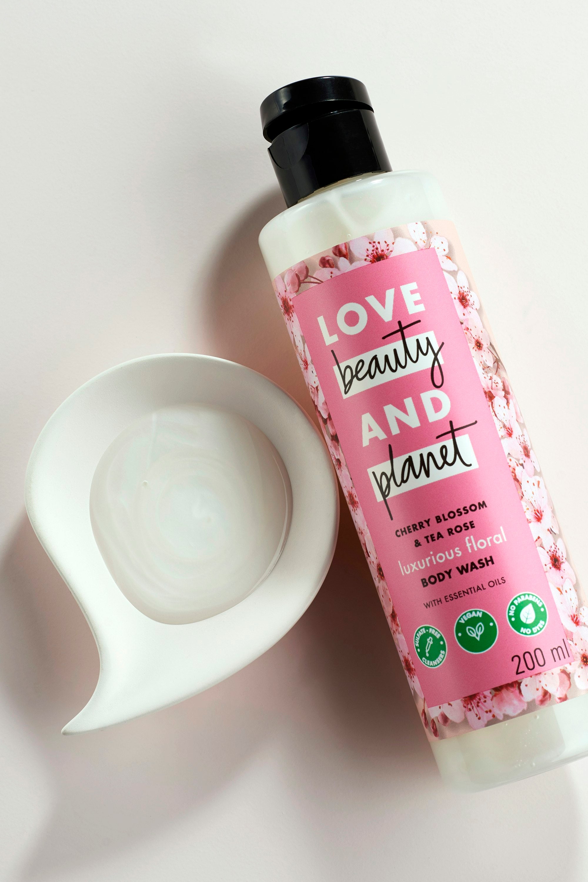 Cherry Blossom & Tea Rose Luxurious Floral Body Wash