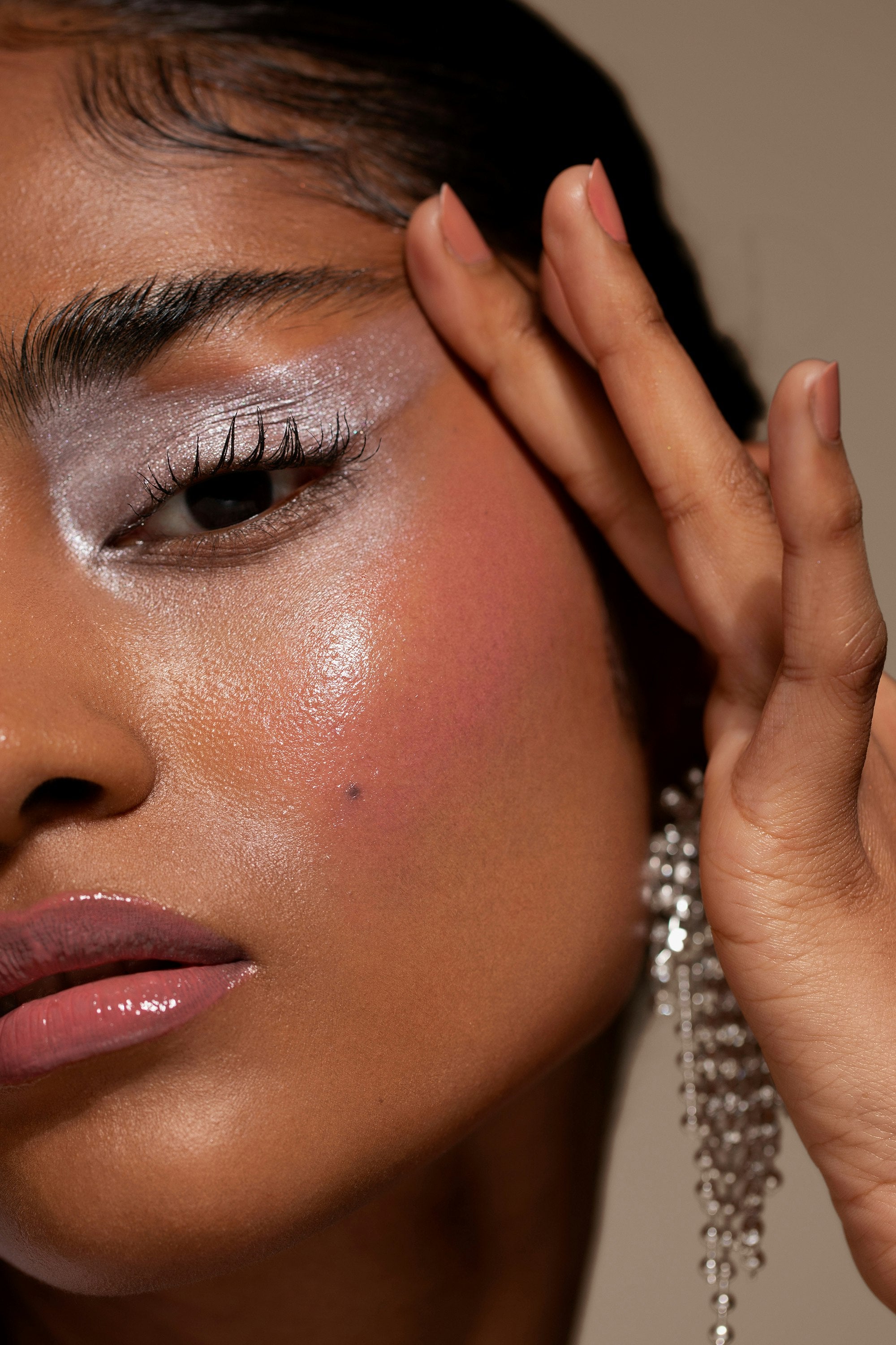 Aqua Smoky Extravagant Waterproof Mascara Dramatic Impact & Graphic Precision