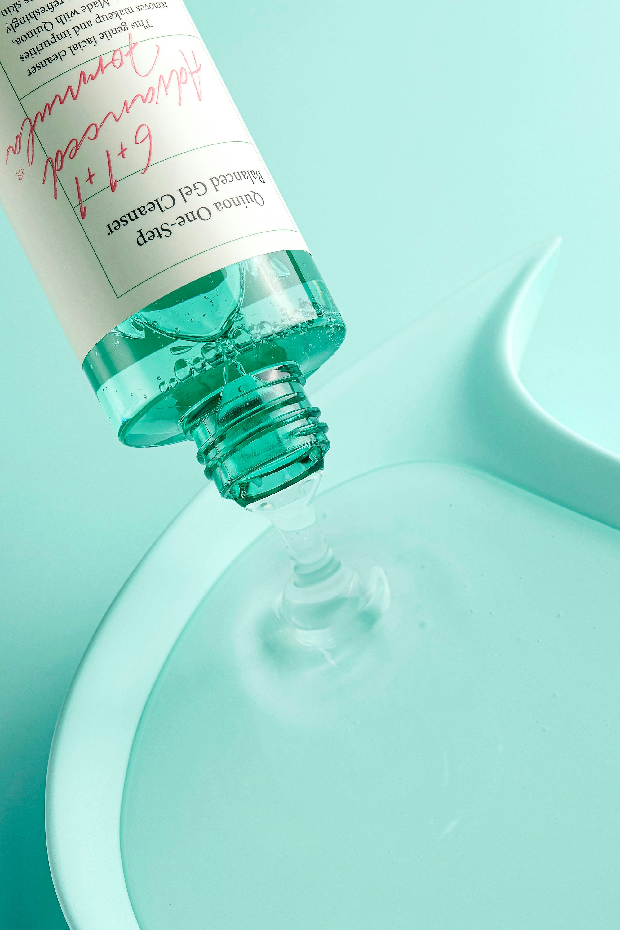 Quinoa One-Step Balanced Gel Cleanser
