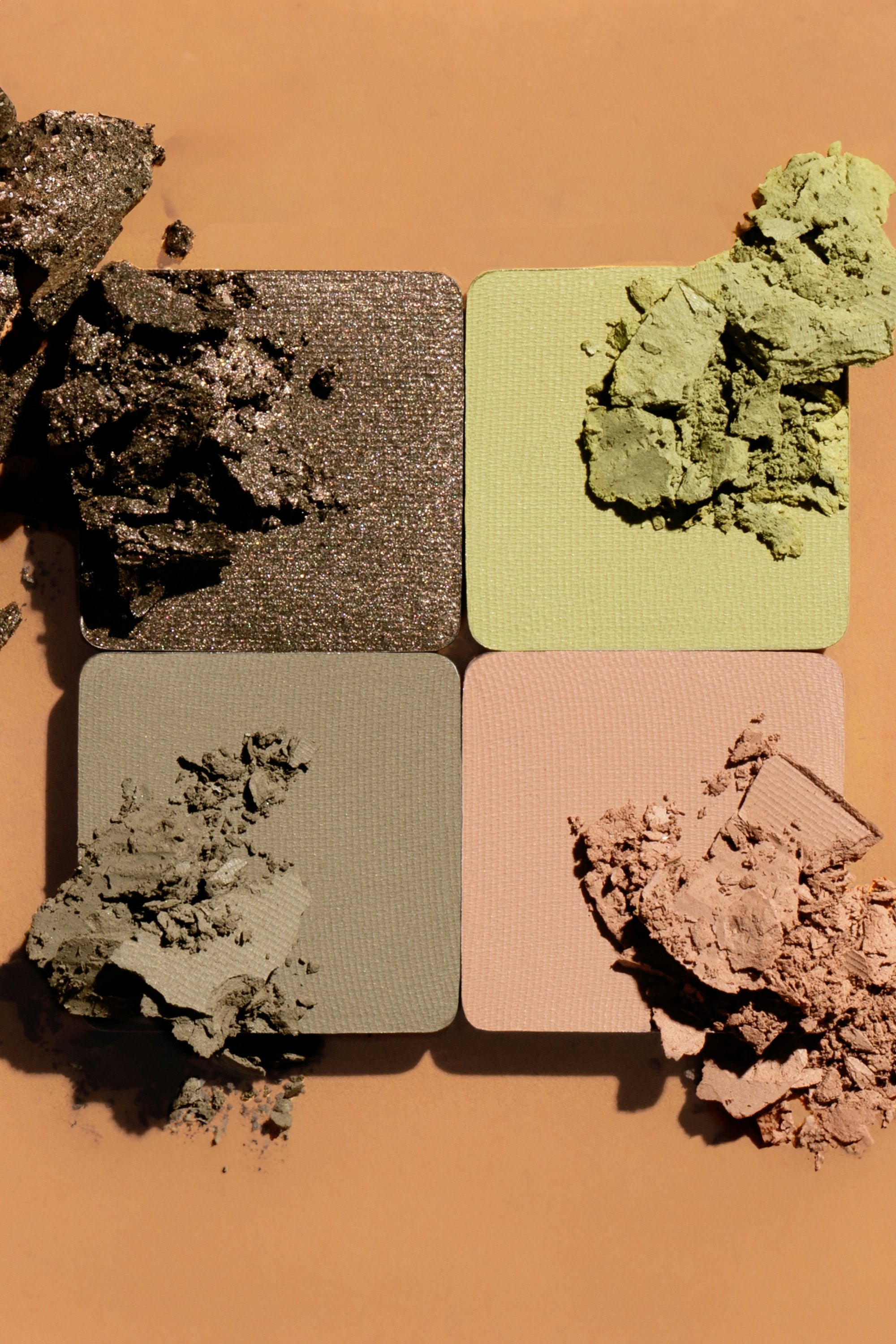 GloWish Micro Mini Natural Eyeshadow Palette