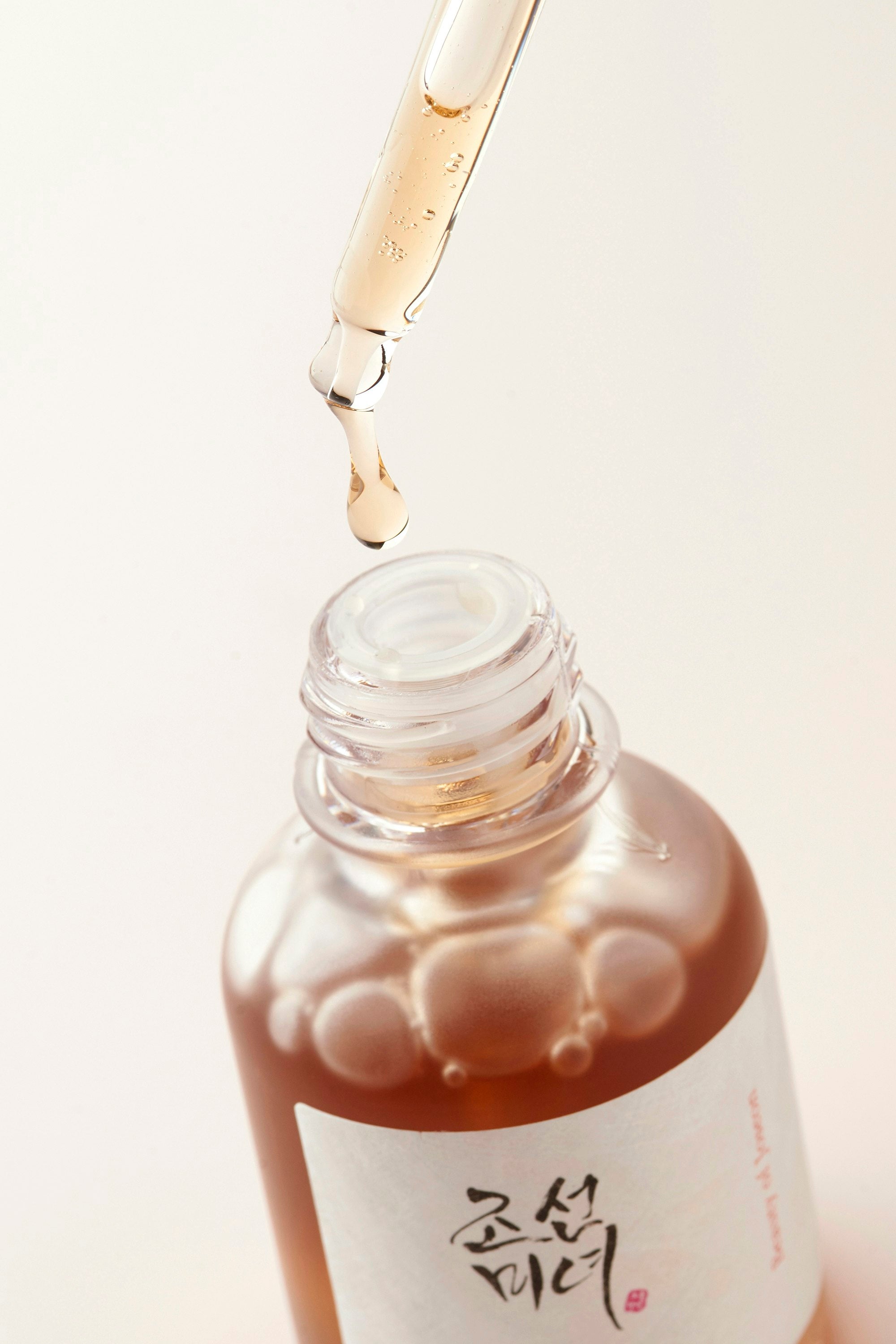 Revive Serum Ginseng + Snail Mucin