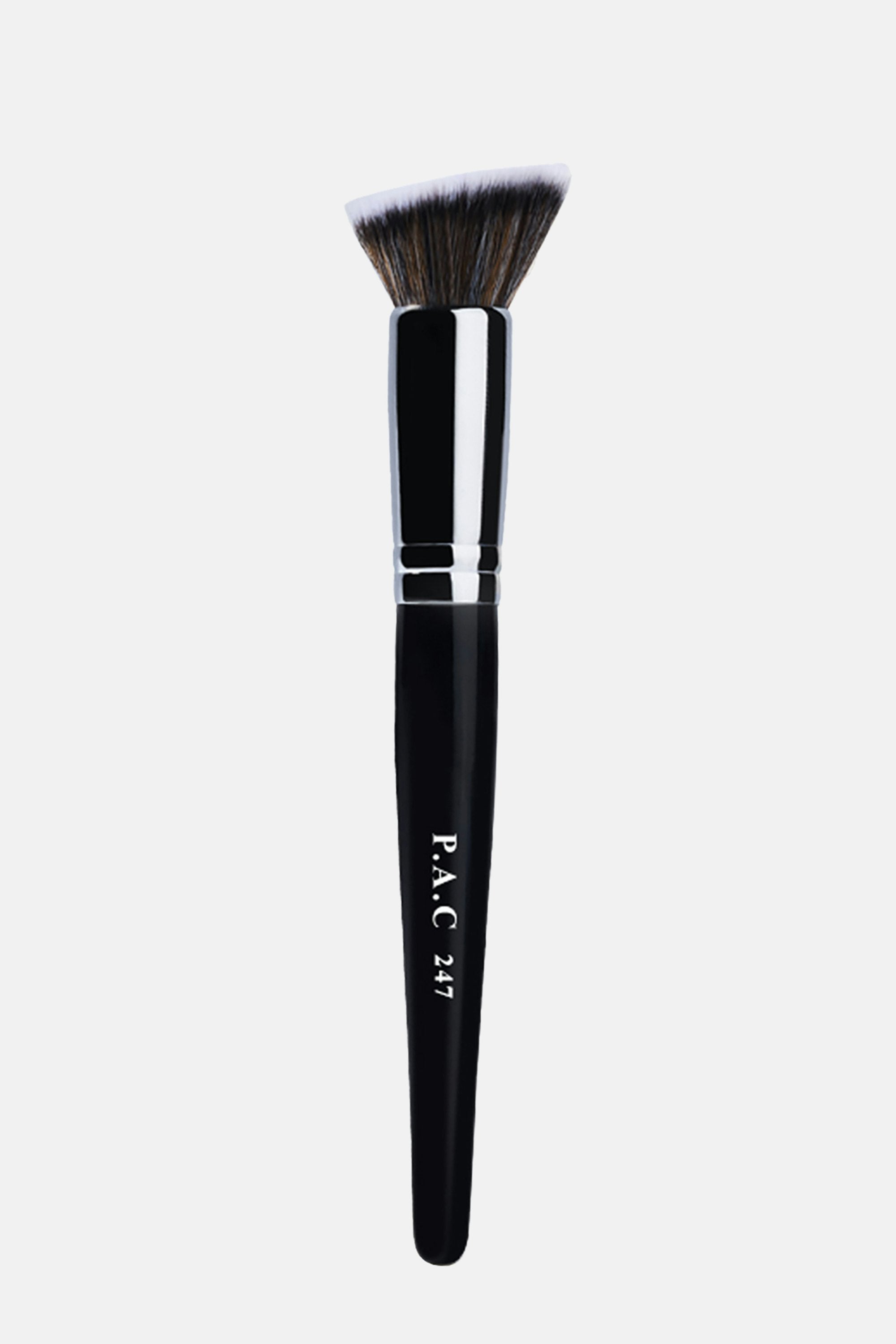 Contouring Brush 247