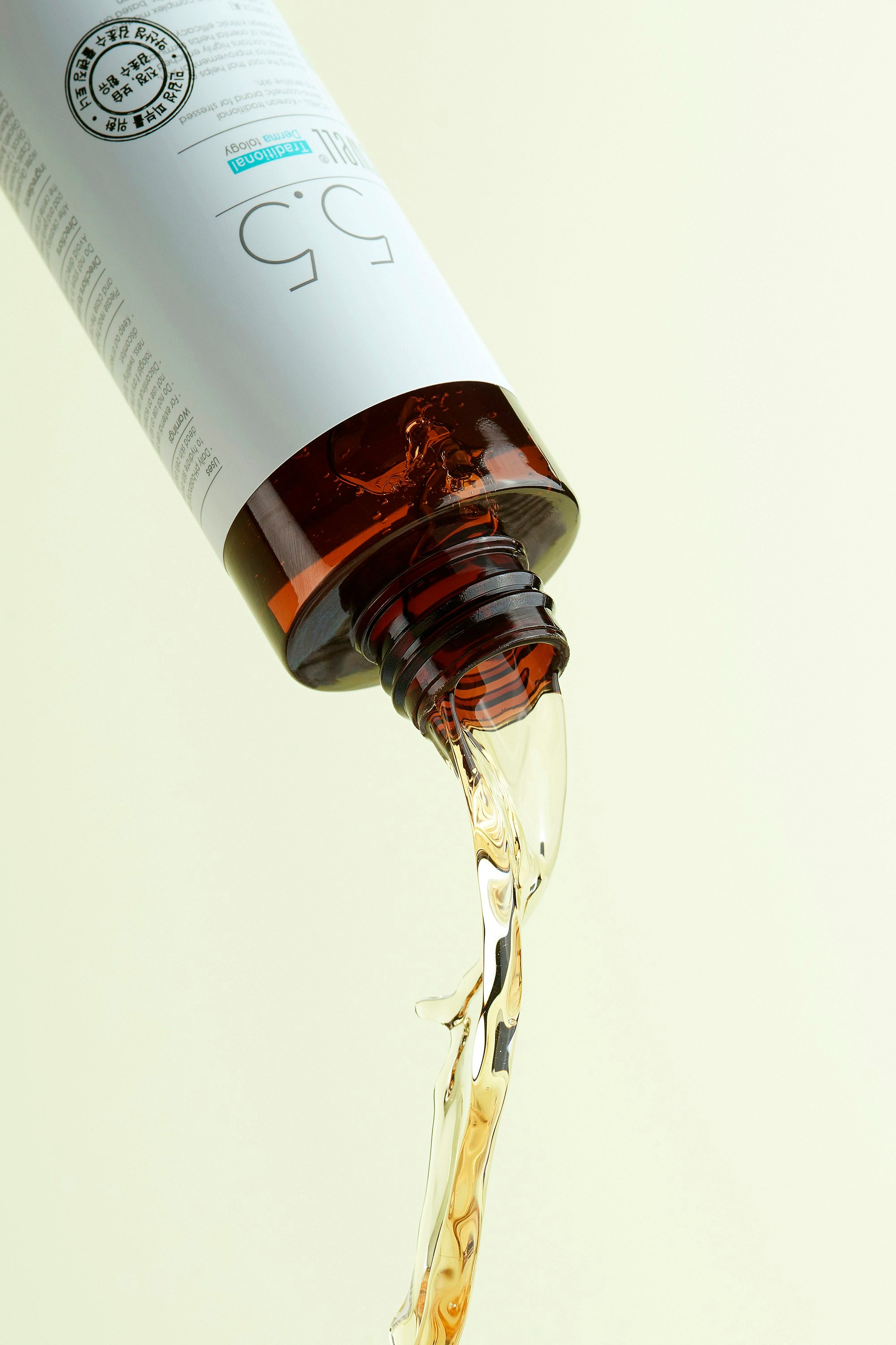 5.5 Licorice pH Balancing Cleansing Toner