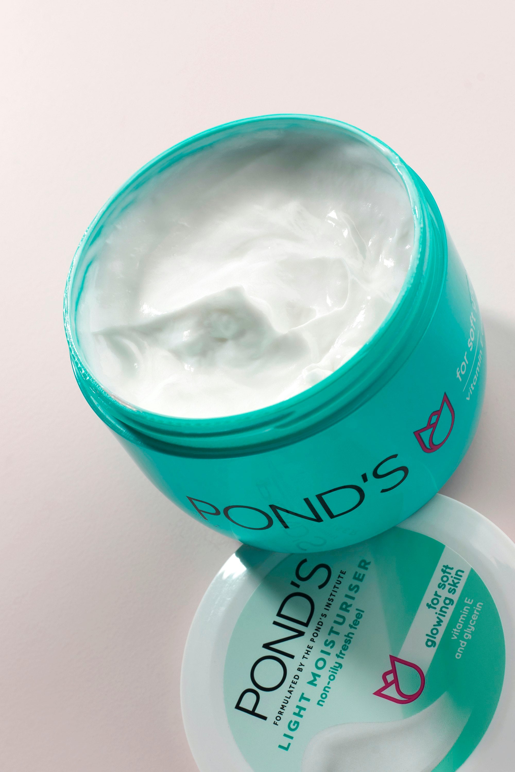 Light Moisturiser
