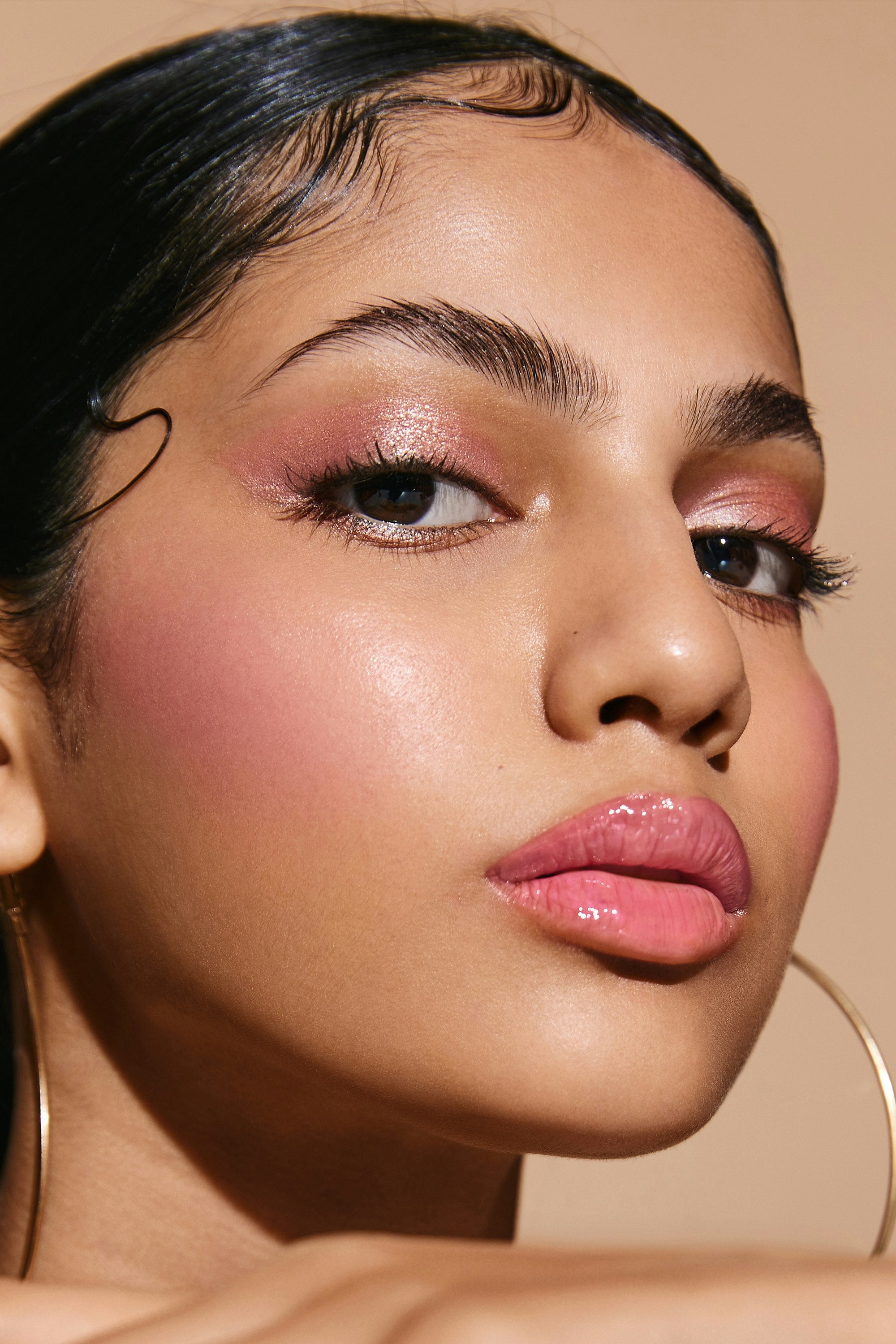 Illuminating Cream & Powder Eyeshadow