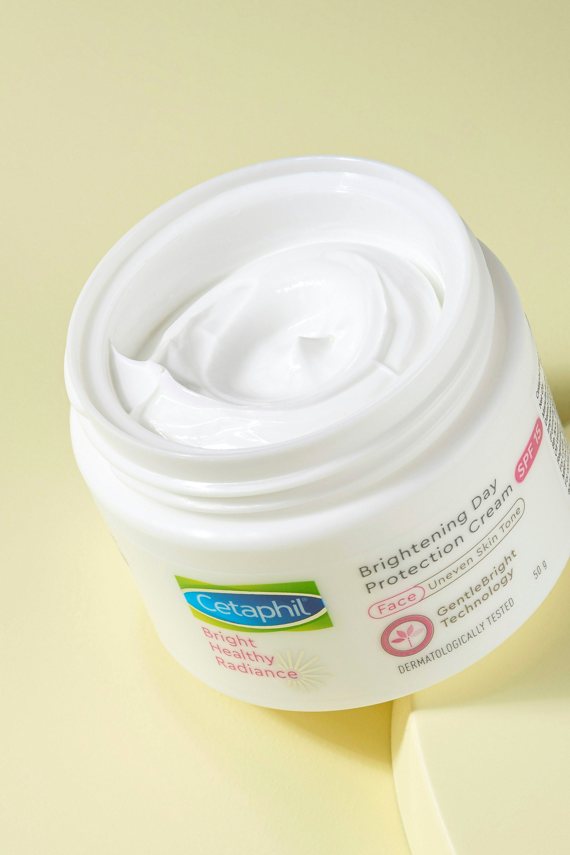 Bright Healthy Radiance Brightening Day Protection Cream SPF 15