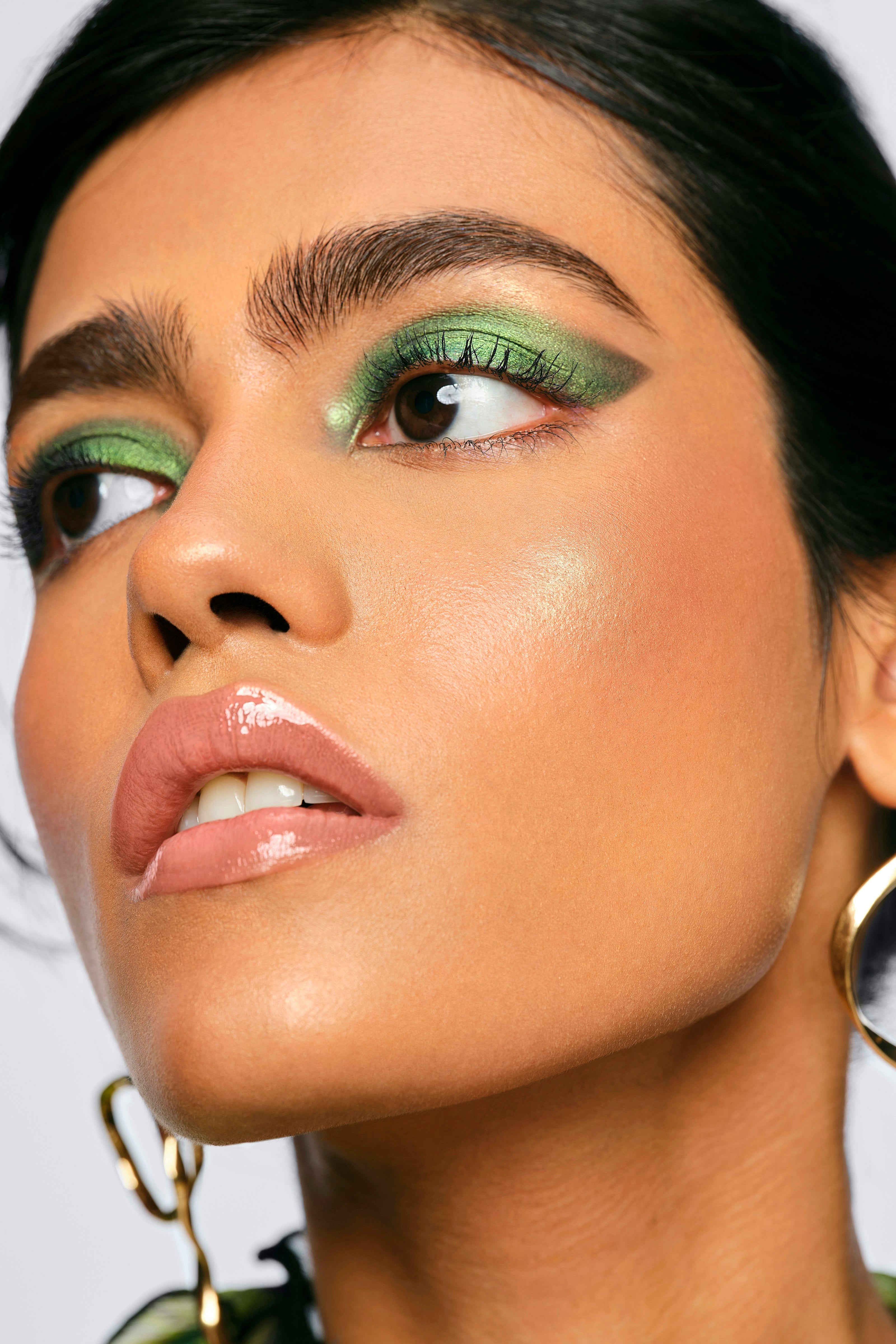 Natural Brow Shaper & Hair Touch Up