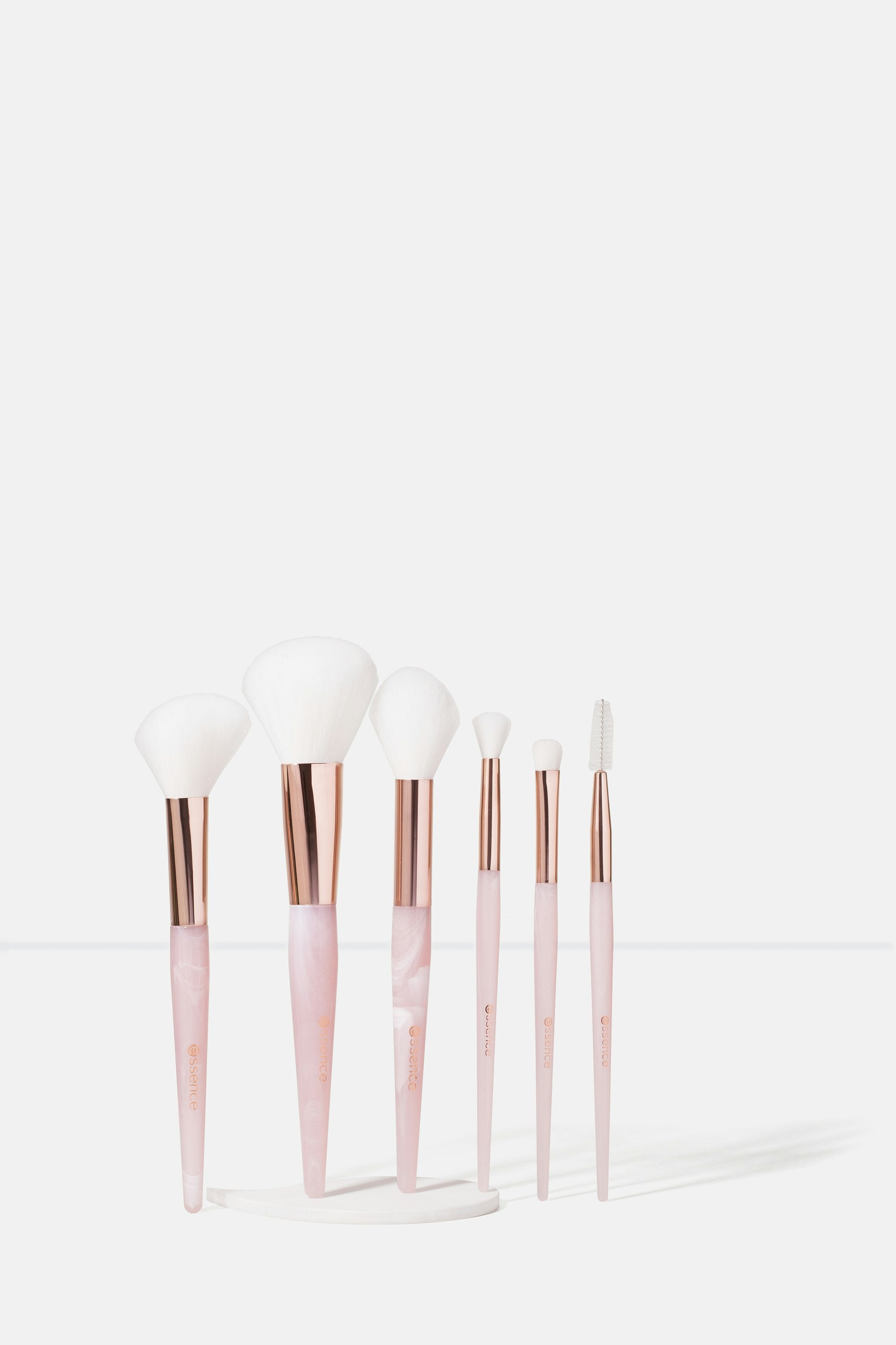 Beyond The Clouds Brush Set - 6 Pieces