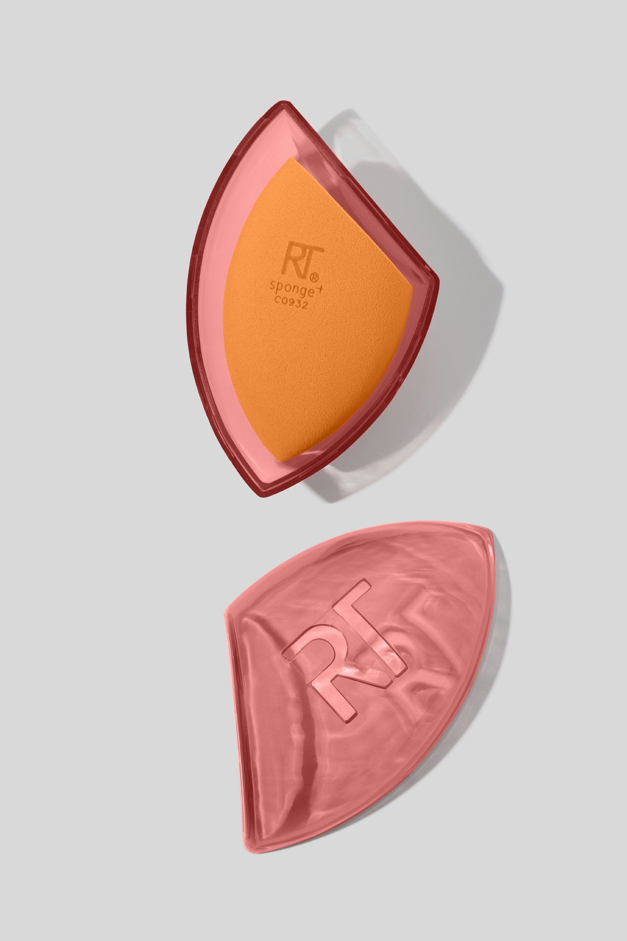 Miracle Complexion Sponge Makeup Blender + Travel Case, 2 Pieces
