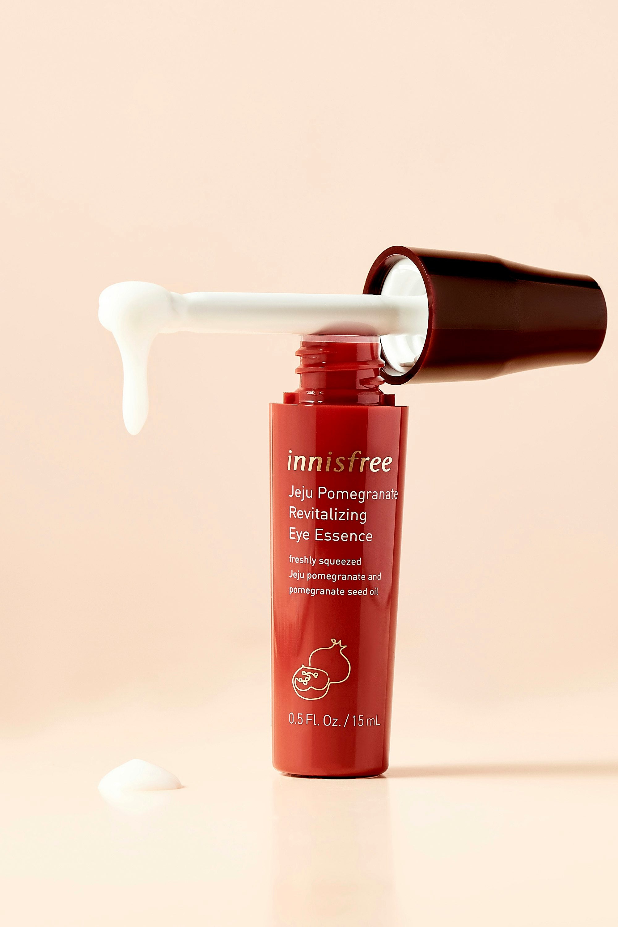 Jeju Pomegranate Revitalizing Eye Essence