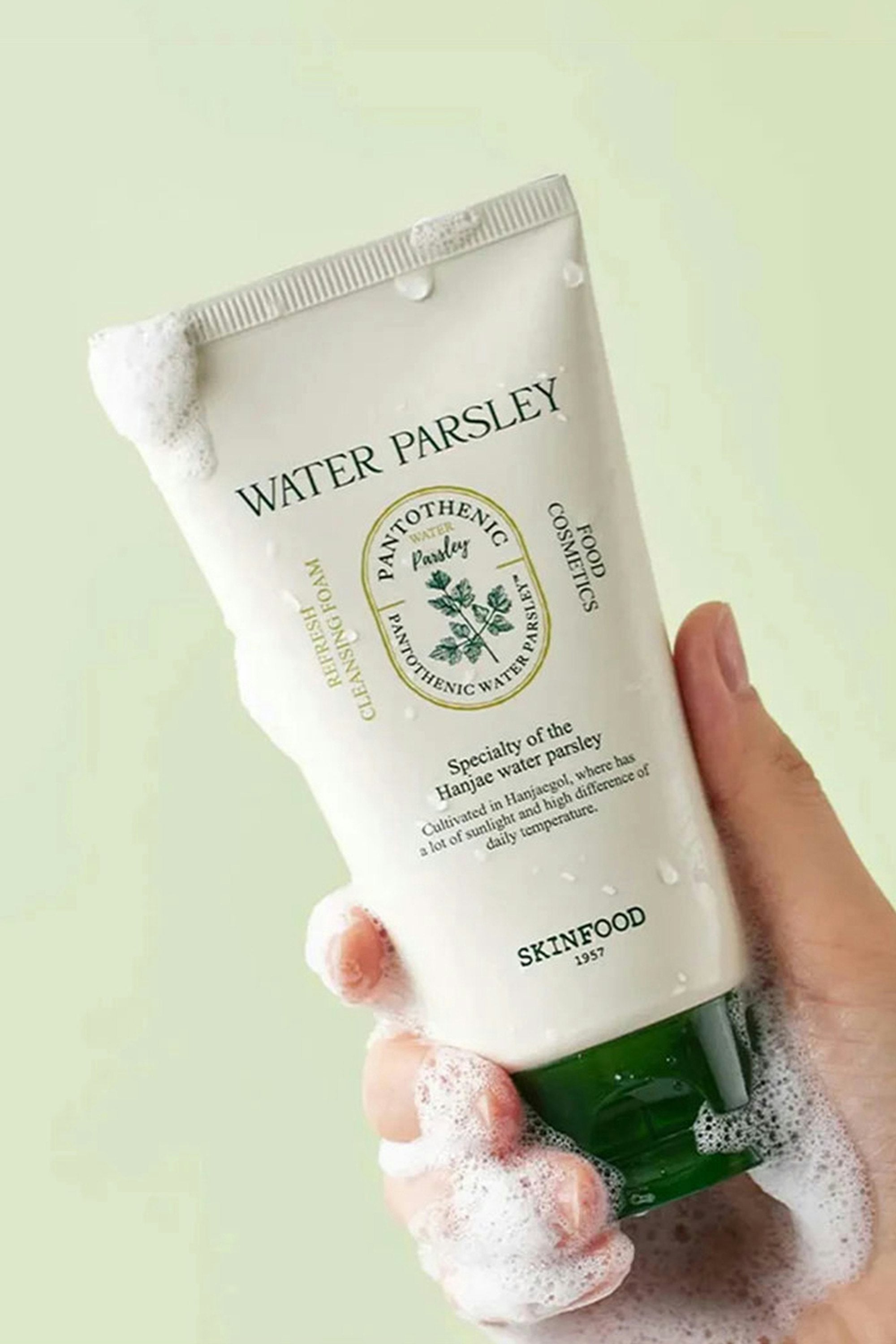 Pantothenic Water Parsley Refresh Cleansing Foam