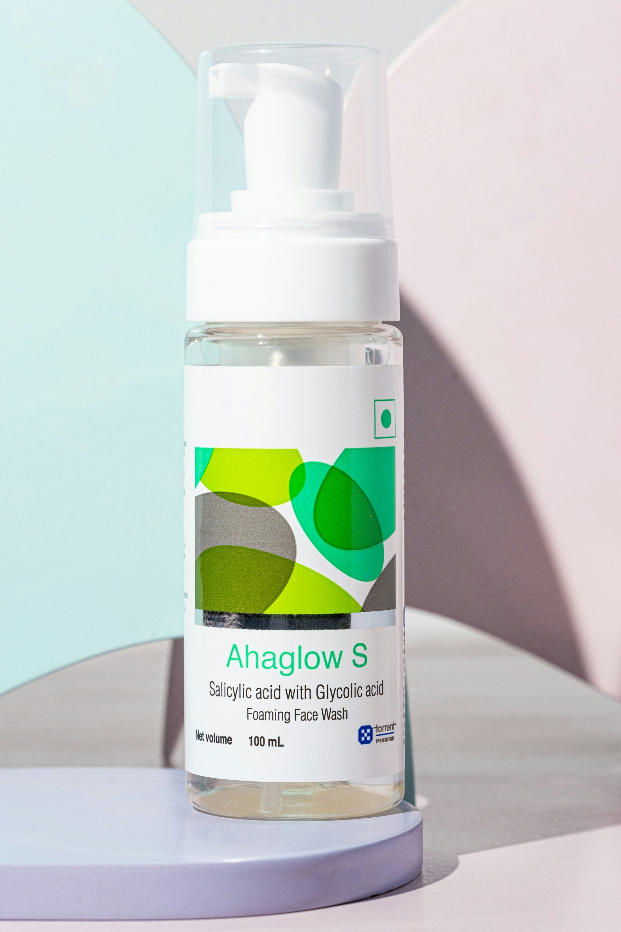 Ahaglow S Foaming Face Wash