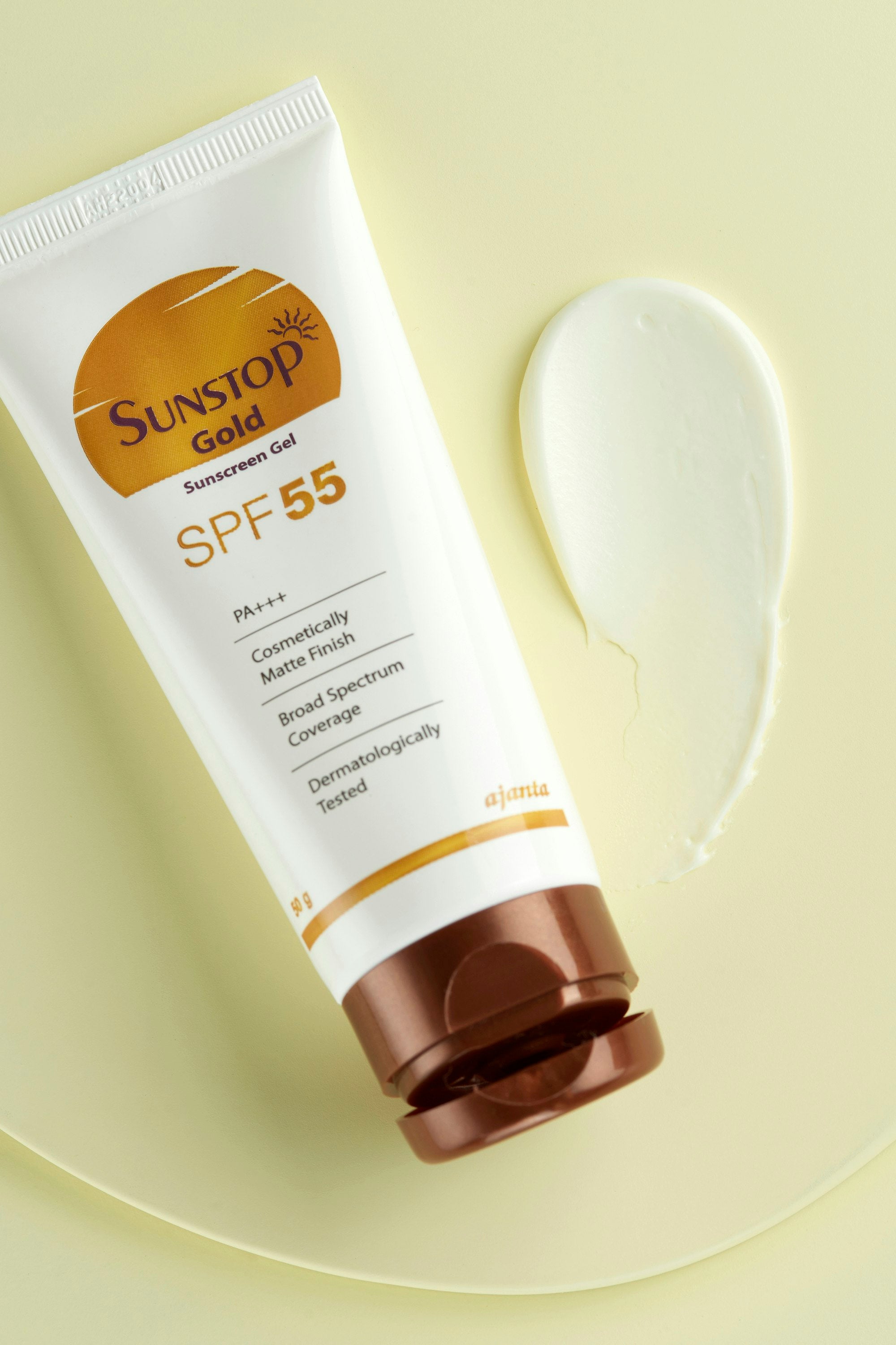 Gold Sunscreen SPF 55 PA+++