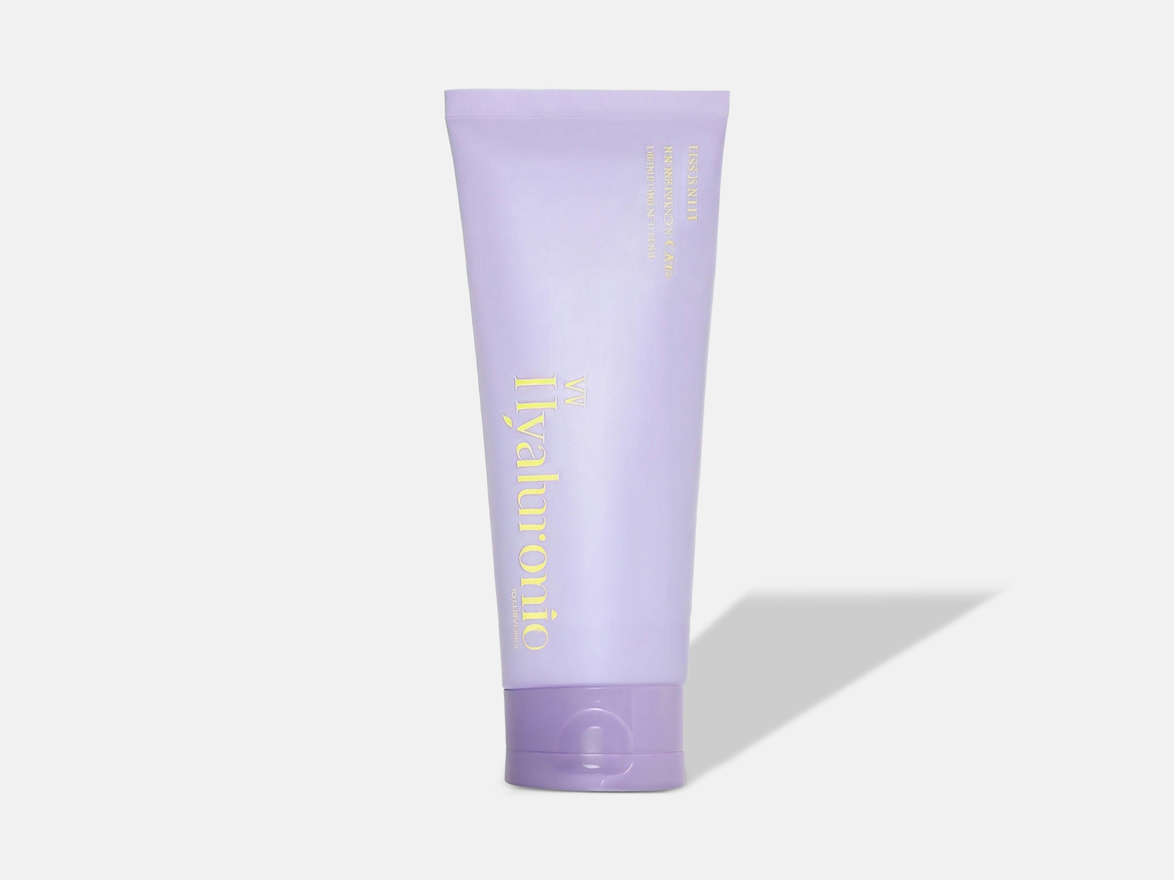 V7 Hyaluronic Cleanser