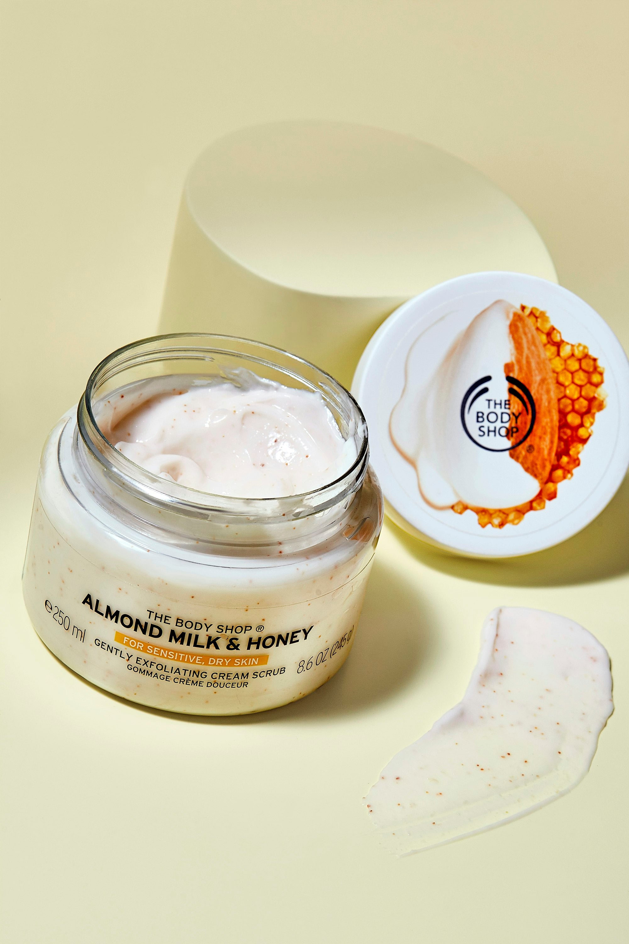 Almond Milk & Honey Gently Exfoliating Cream Scrub