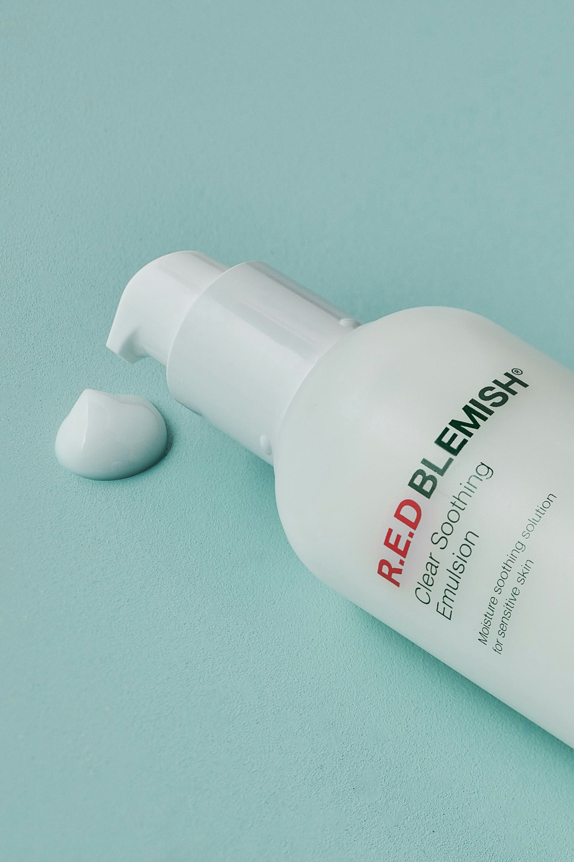 R.E.D Blemish Clear Soothing Emulsion