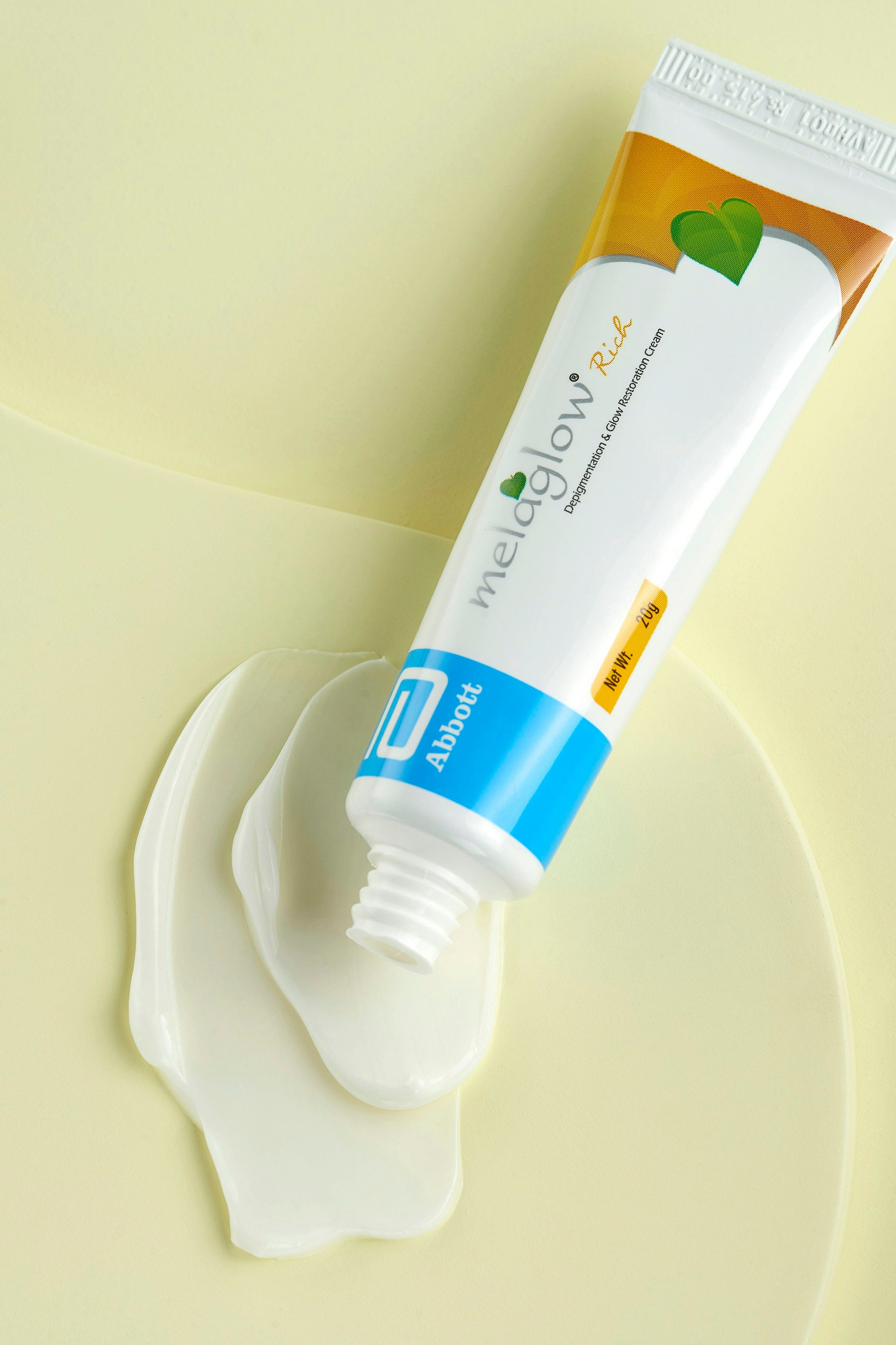 Rich Depigmentation & Glow Restoration