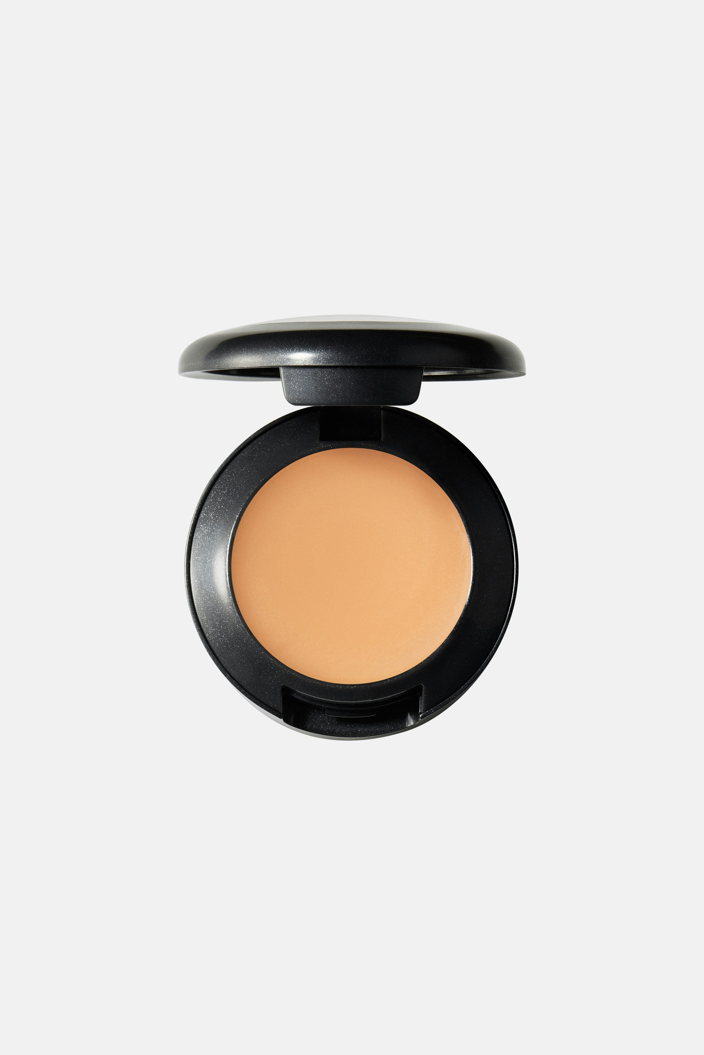 Studio Finish SPF 35 Concealer