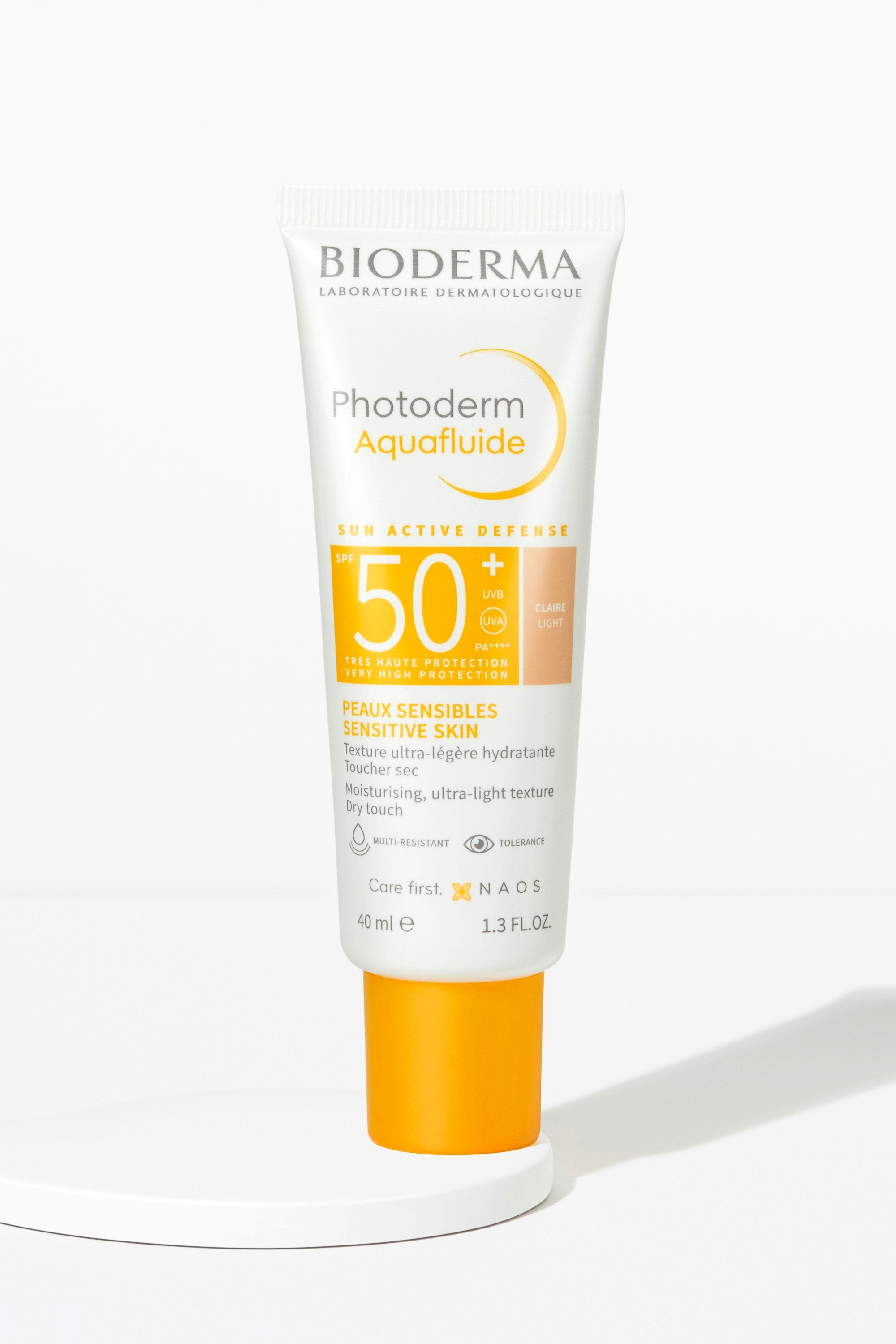 Photoderm Aquafluide SPF 50+ - Claire Light