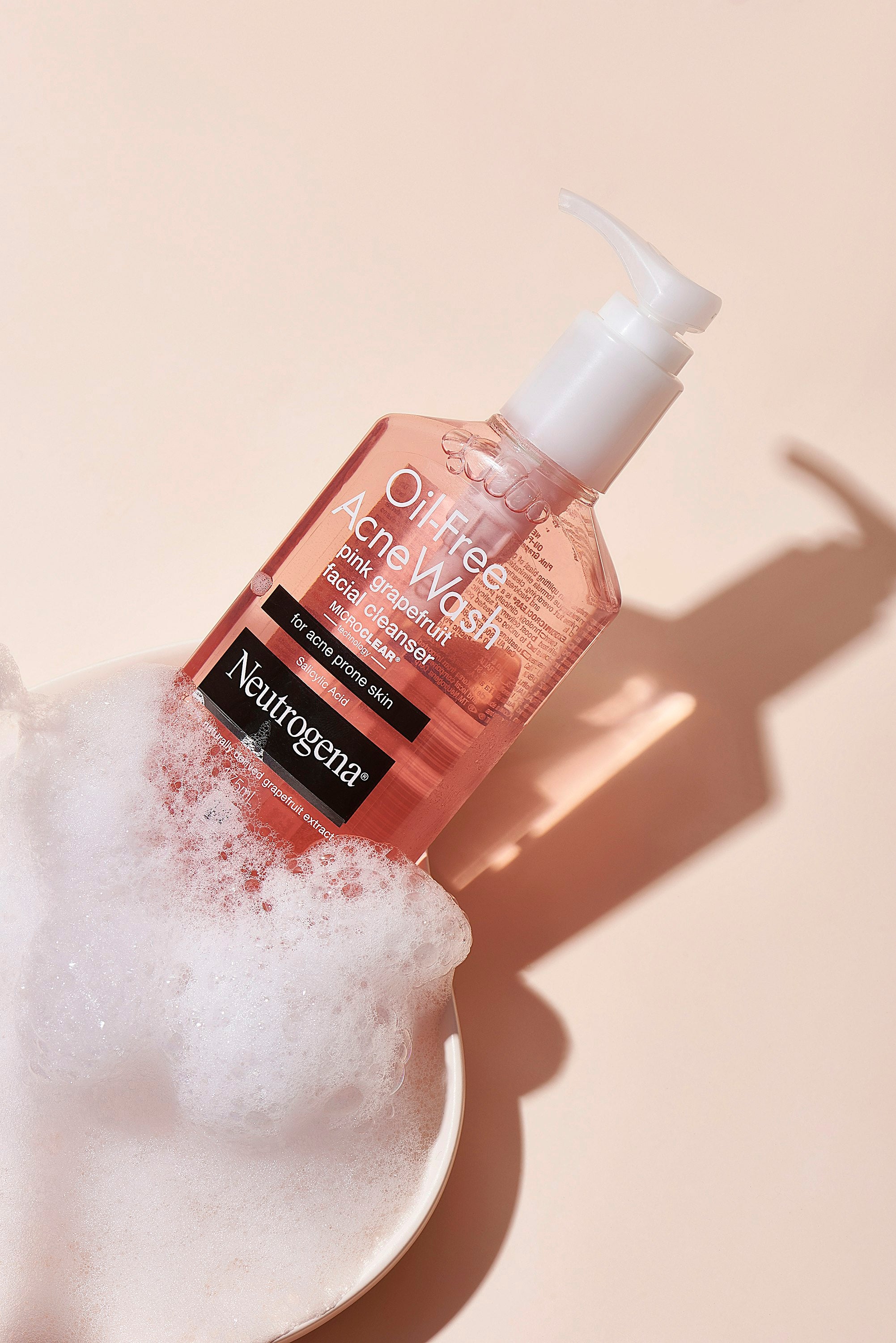 Oil-Free Acne Wash Pink Grapefruit Facial Cleanser