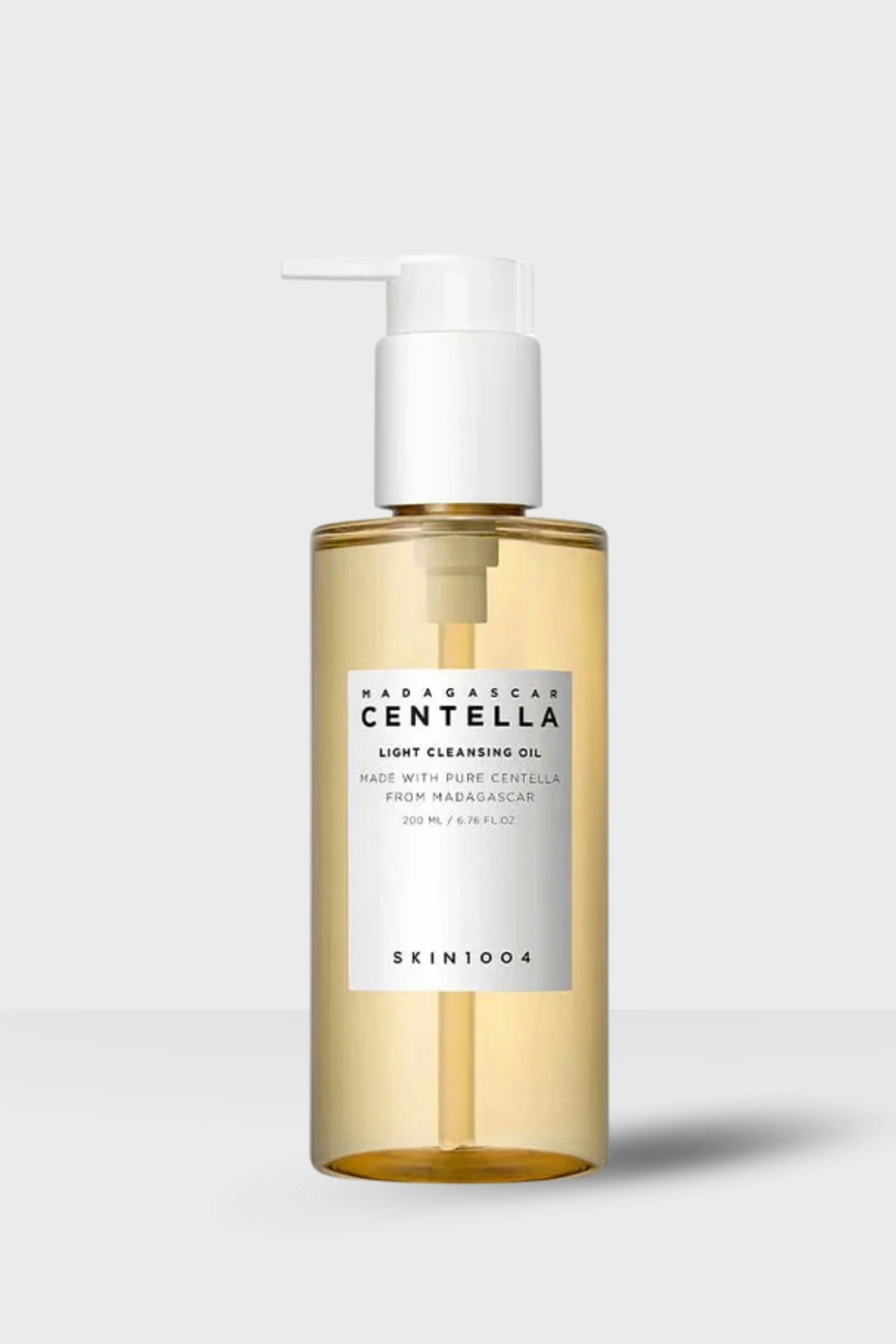 Madagascar Centella Light Cleansing Oil