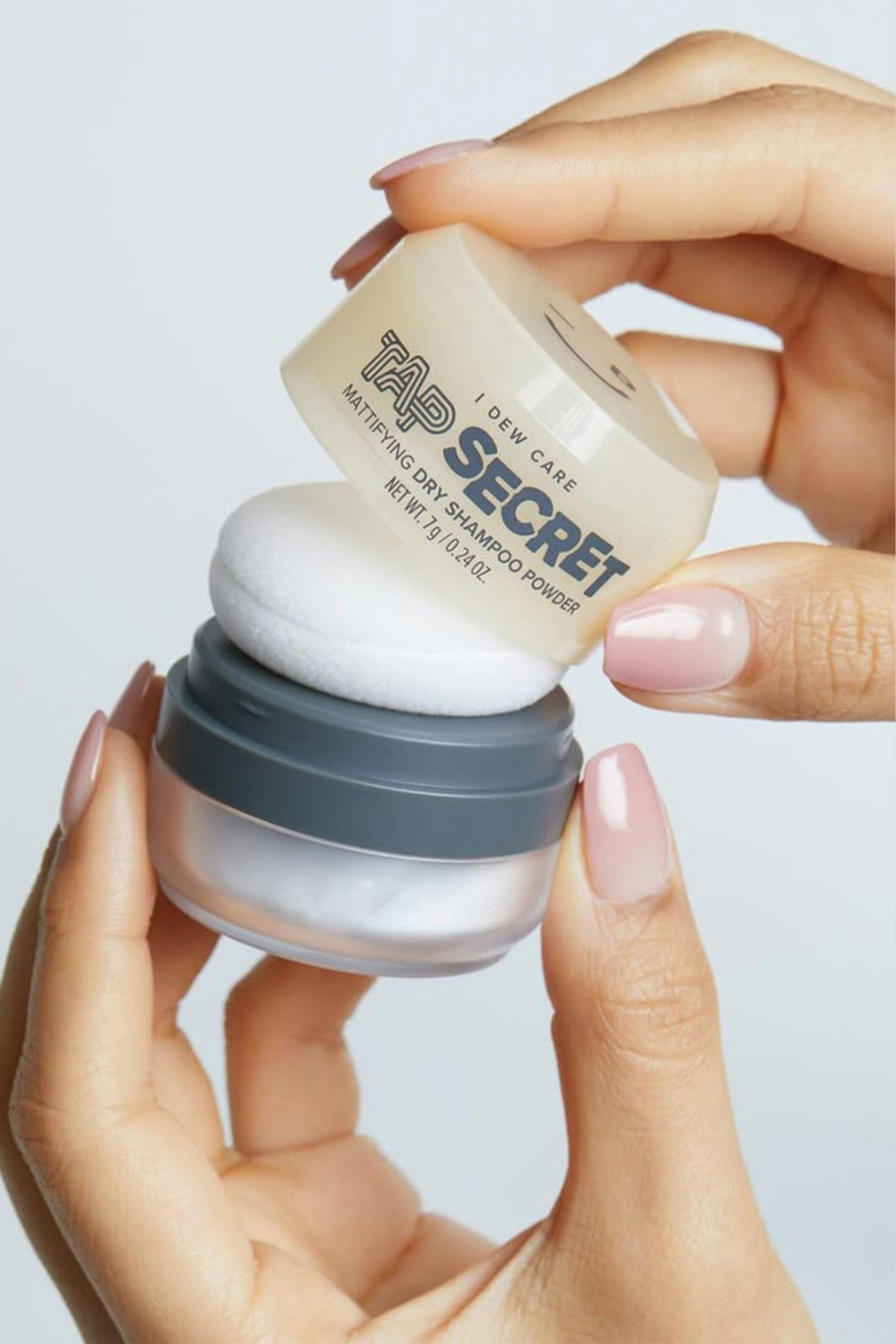 Tap Secret Mattifying Dry Shampoo Powder