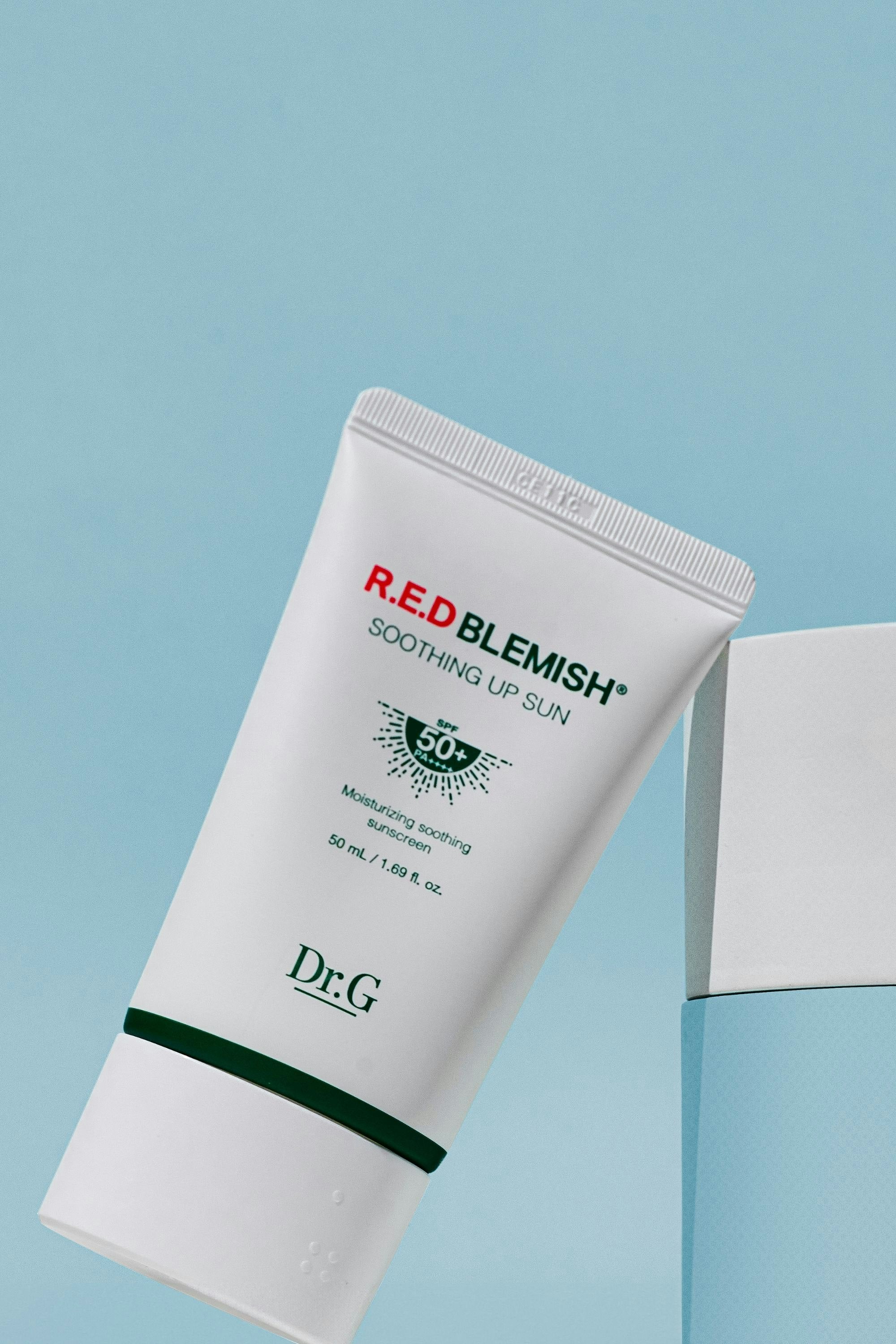 R.E.D Blemish Soothing Up Sun SPF 50+ PA++++