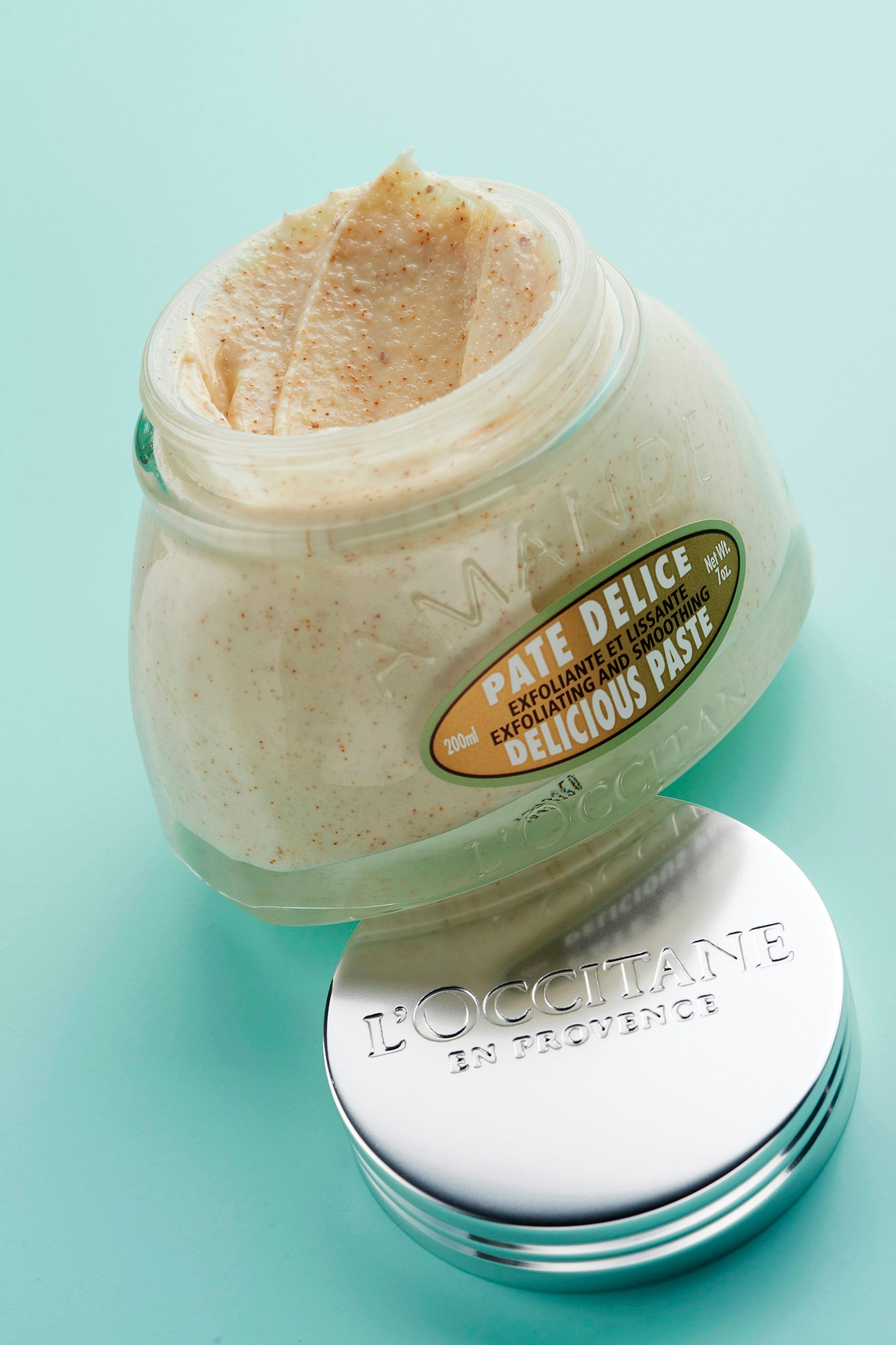 Almond Exfoliating and Smoothing Delicious Paste