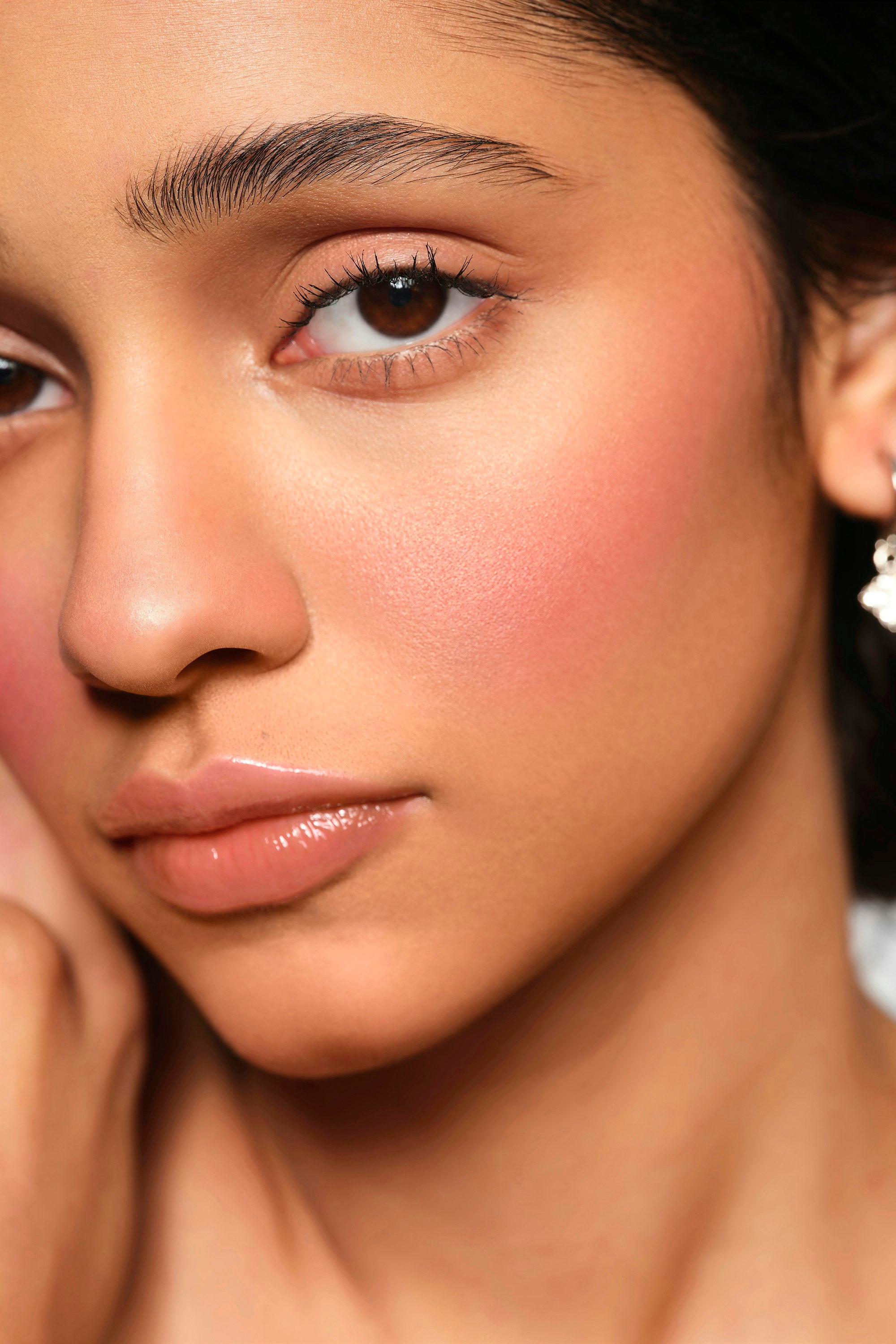 Sheertone Shimmer Blush